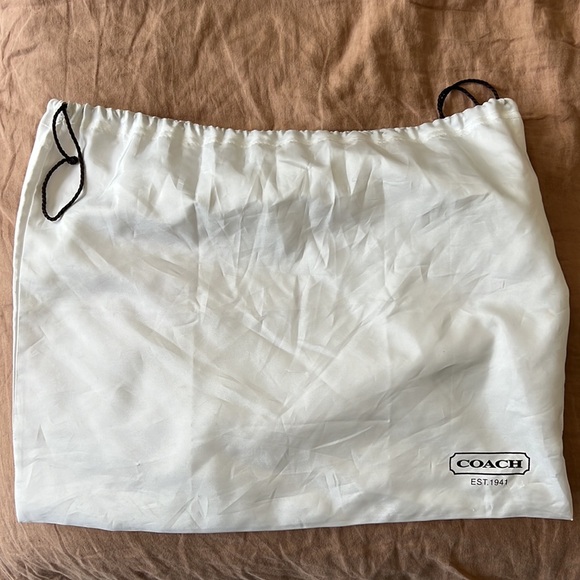 SOLD - Coach Zoe Hobo Patchwork Shoulder Bag - Picture 11 of 11